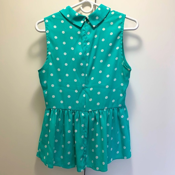 Polka dot top - Picture 2 of 2